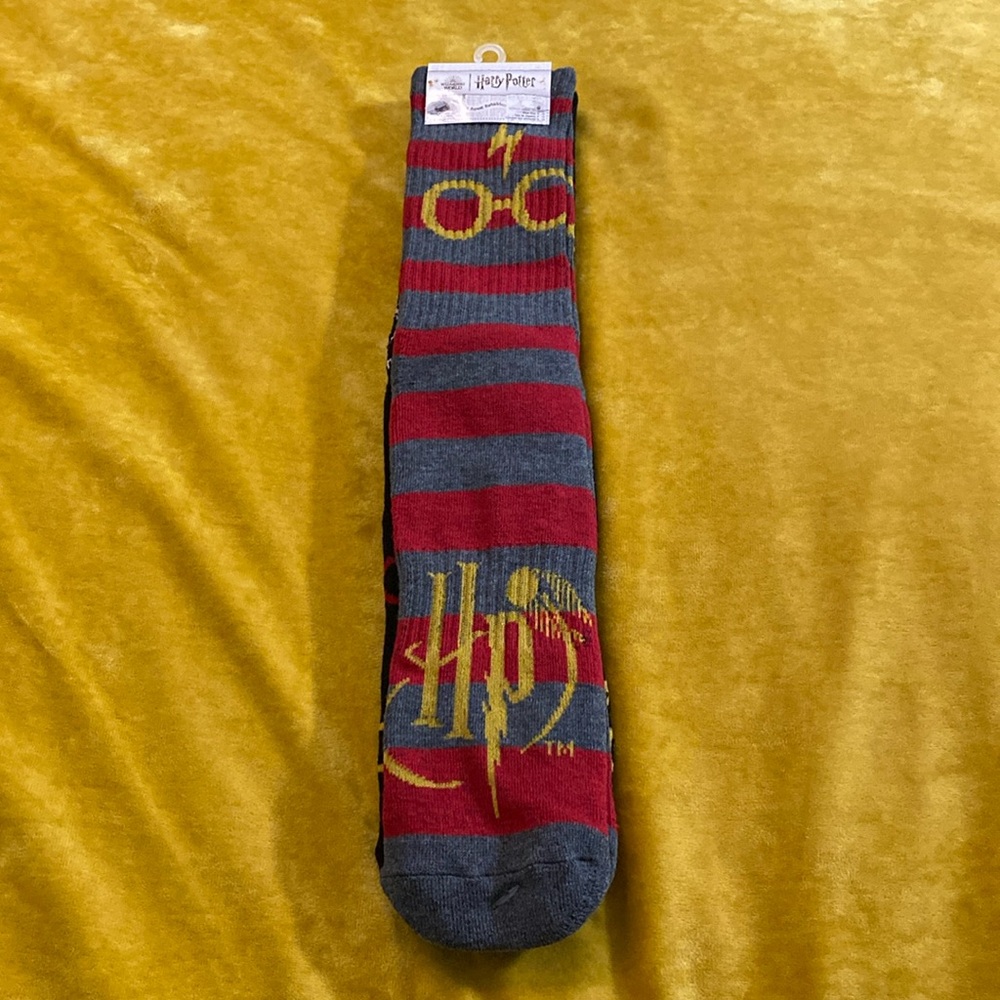 NWT Harry Potter Wizarding World ~ 2 pair of knee high socks ~ shoe size 6-12